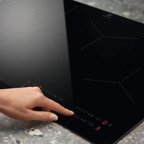 Варильна поверхня індукційна ELECTROLUX EIT61443B