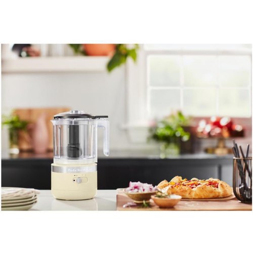 Кухонний мінікомбайн KitchenAid, 1.3л, бездротовий, кремовий (5KFCB519EAC)