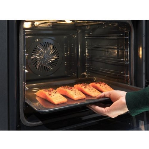 Духова шафа електрична Electrolux EOB7S31X (944184840)