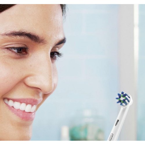 Зубна щітка BRAUN Oral-B D103 Frozen (3+) + Pro 1 D305 (Family Edition)