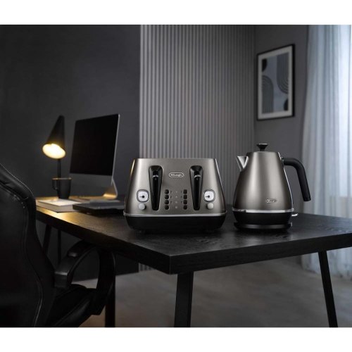 Електрочайник DeLonghi KBIN 2001 TB (210110212)