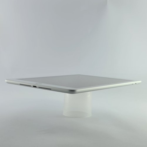 Планшет APPLE iPad - 9,7'' - 32GB WiFi - Silver USED ** (MP2G2)