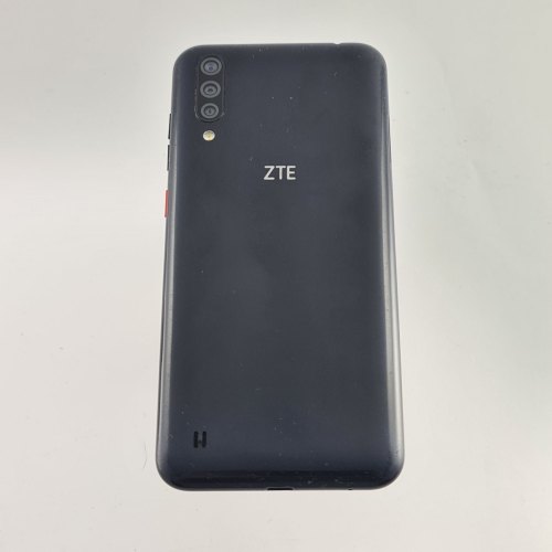 Смартфон ZTE Blade A7 2020 2/32Gb Blue USED **