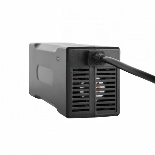 Зарядний пристрій для акумуляторів LogicPower LiFePO4 12V (14.6V)-8A-96W