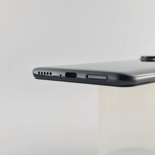 Смартфон Xiaomi Mi 11i 8/128Gb Cosmic Black USED **