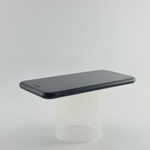 Смартфон Apple iPhone SE2 128GB Black USED **