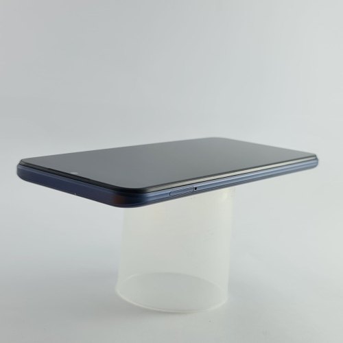 Смартфон Tecno Spark 8C (KG5j) 4/128Gb Magnet Black USED **