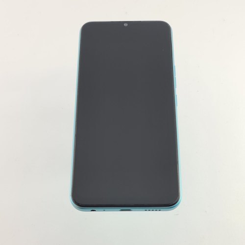 Смартфон Tecno Spark 8C (KG5j) 4/64Gb Turquoise USED **