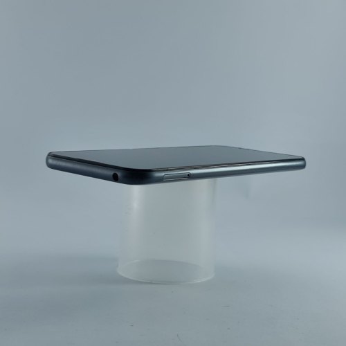 Смартфон Motorola Moto E6s (XT2053) 4/64Gb Meteor Gray USED **