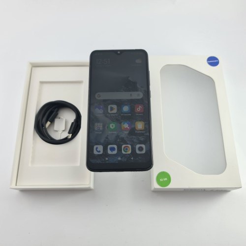 Смартфон Xiaomi Redmi 8 3/32Gb Black USED **