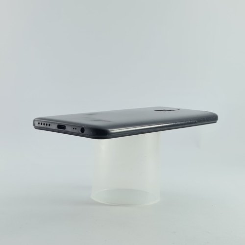 Смартфон Xiaomi Redmi 8 3/32Gb Black USED **