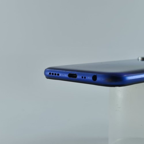 Смартфон realme 6 8/128Gb Blue USED **
