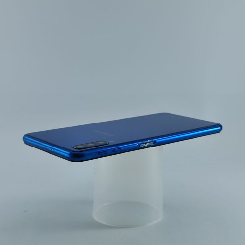 Смартфон Samsung Galaxy A7 2018 (A750F) 64Gb Blue (SM-A750FZBUSEK) USED **