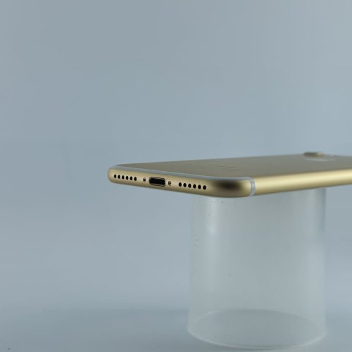 Смартфон APPLE iPhone 7 32GB Gold USED **