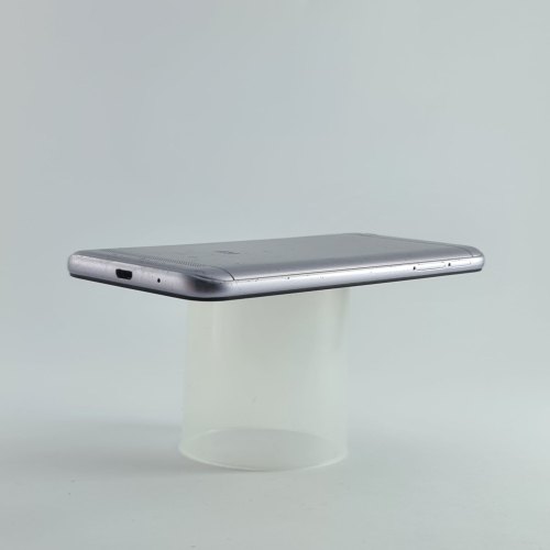 Смартфон Xiaomi Redmi 5A 2/16Gb Gray USED **