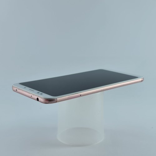 Смартфон Xiaomi Redmi 5 Plus 3/32Gb Gold USED **