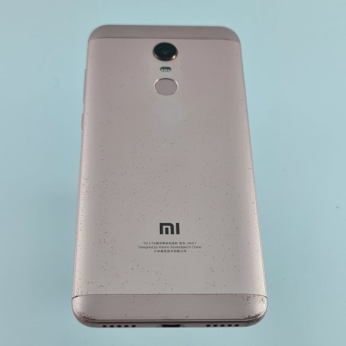 Смартфон Xiaomi Redmi 5 Plus 3/32Gb Gold USED **
