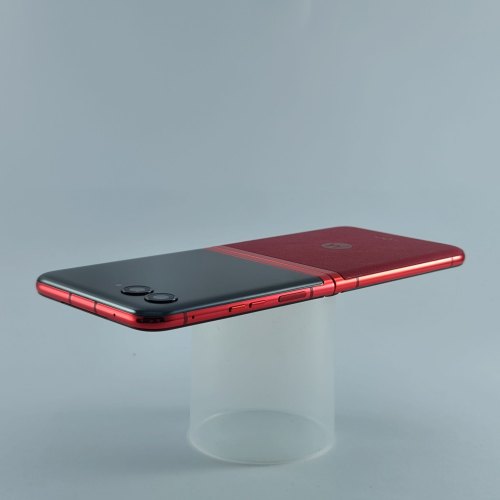 Смартфон Motorola Razr 40 Ultra (XT2321) 8/256Gb Viva Magenta USED **