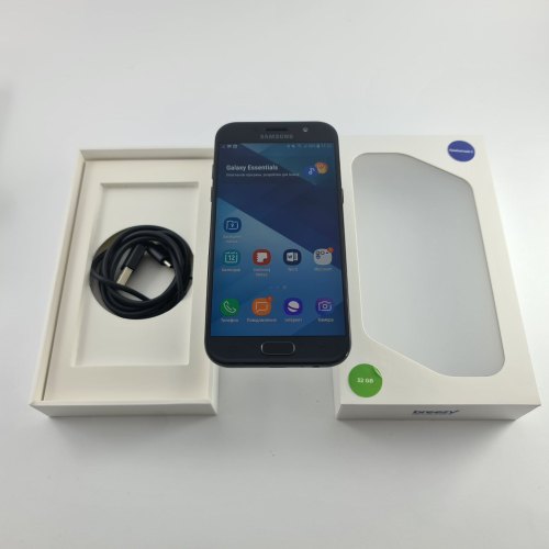 Смартфон Samsung Galaxy A5 2017 (A520F) 32Gb Black (SM-A520FZKDSEK) USED **