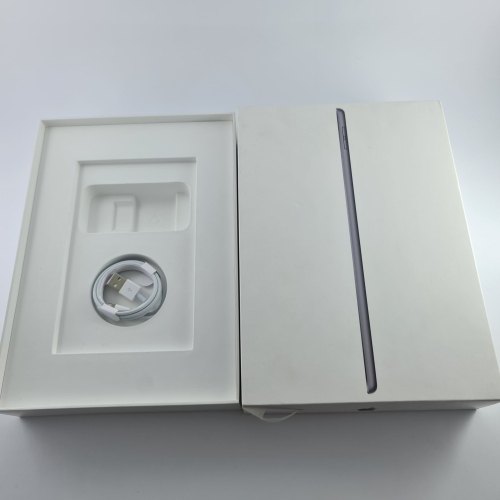 Планшет iPad Wi-Fi 32GB - Silver, Model A1893 USED ** (MR7G2)