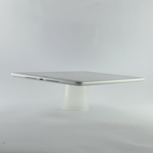 Планшет 10.2-inch iPad Wi-Fi 64GB - Silver, Model A2602 USED ** (MK2L3)