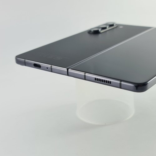 Смартфон Samsung Galaxy Fold 5 (F946B) 1Tb Black (SM-F946BZKNSEK) USED **