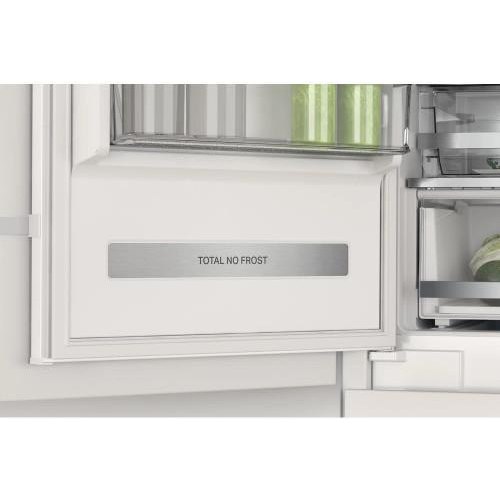 Вбудований холодильник Whirlpool WHC20 T593