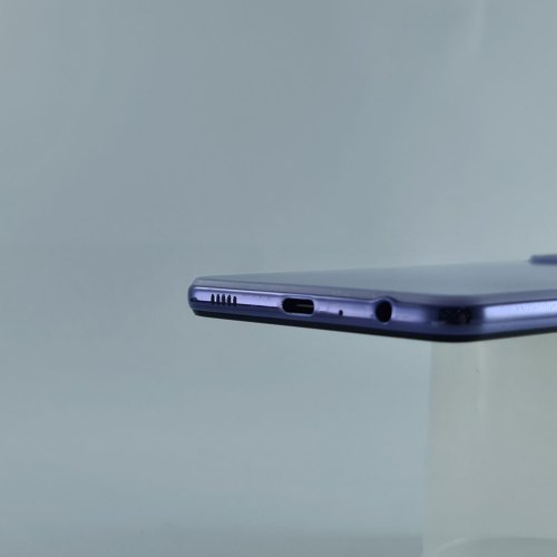 Смартфон Samsung Galaxy A72 (A725F) 256Gb Light Violet (SM-A725FLVHSEK) USED **