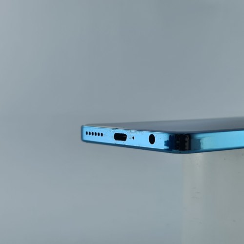 Смартфон Tecno Camon 19 Pro (CI8n) 8/128Gb Polar Blue USED **