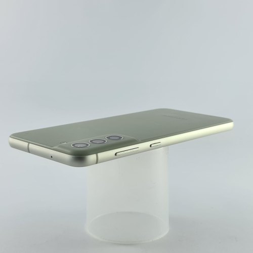 Смартфон Samsung Galaxy S21 FE 5G (G990B) 256Gb Olive (SM-G990BLGGSEK) USED **