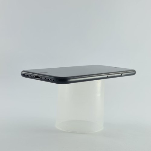 Смартфон APPLE iPhone 7 32GB Black USED **