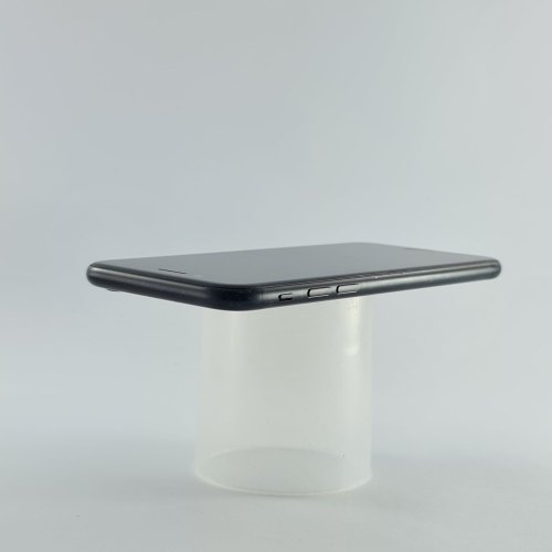 Смартфон APPLE iPhone 7 32GB Black USED **