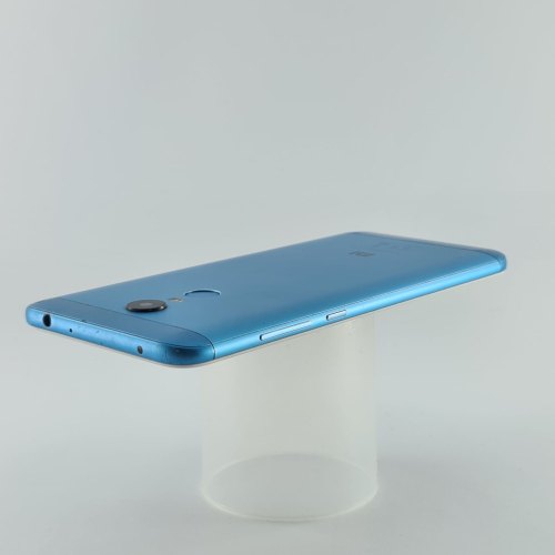 Смартфон Xiaomi Redmi 5 Plus 3/32Gb Blue USED **
