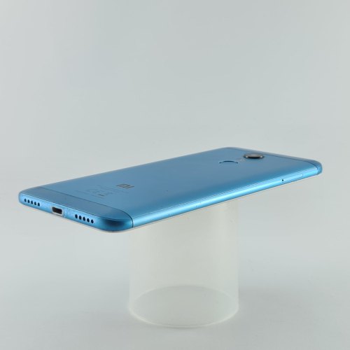 Смартфон Xiaomi Redmi 5 Plus 3/32Gb Blue USED **