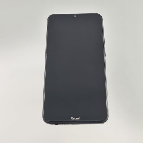 Смартфон Xiaomi Redmi 8 3/32Gb Black USED **
