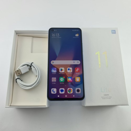 Смартфон Xiaomi Mi 11 Lite 6/64Gb Bubblegum Blue USED **