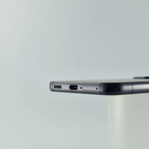 Смартфон Samsung Galaxy S22 (S901B) 256Gb Phantom Black (SM-S901BZKGSEK) USED **