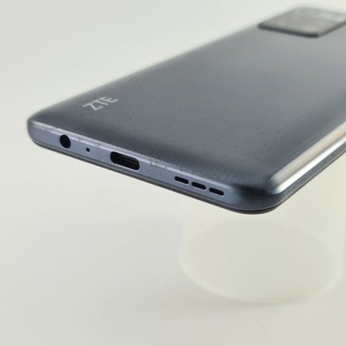 Смартфон ZTE Blade A72 3/64Gb Space Gray USED **