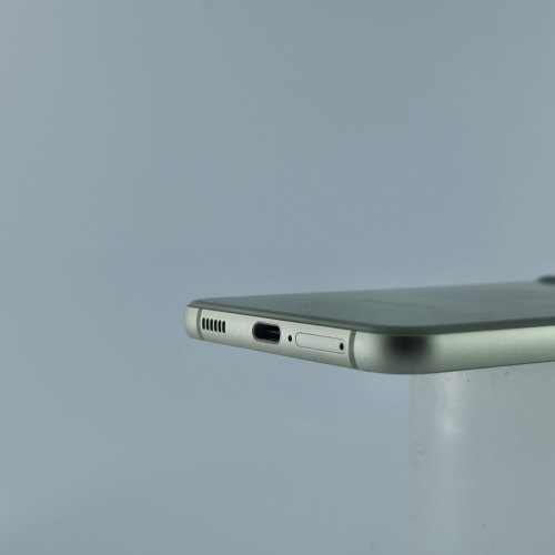Смартфон Samsung Galaxy S21 FE 5G (G990B) 256Gb Olive (SM-G990BLGGSEK) USED **