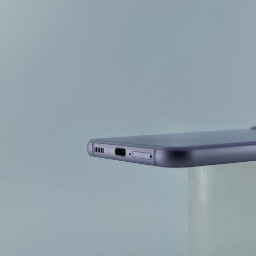 Смартфон Samsung Galaxy S21 FE 5G (G990B) 128Gb Lavender (SM-G990BLVDSEK) USED **