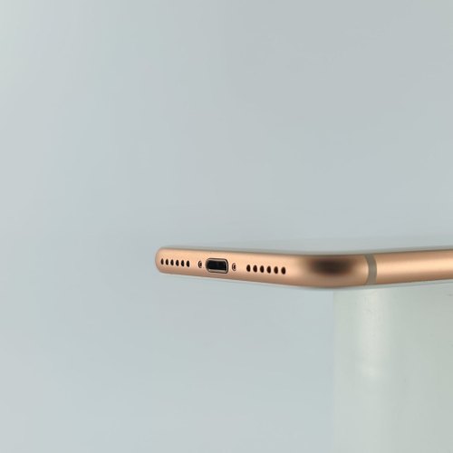 Смартфон APPLE iPhone 8 64GB Gold USED **