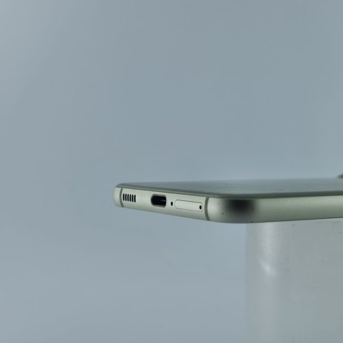 Смартфон Samsung Galaxy S21 FE 5G (G990B) 128Gb Olive (SM-G990BLGDSEK) USED **