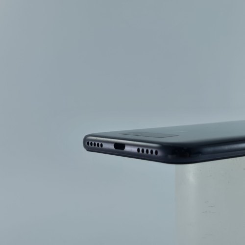 Смартфон Xiaomi Mi Play 4/64Gb Black USED **