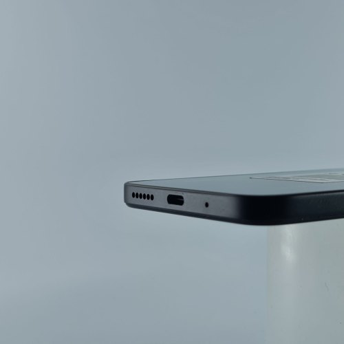 Смартфон Xiaomi Redmi 12 4/128Gb Midnight Black USED **