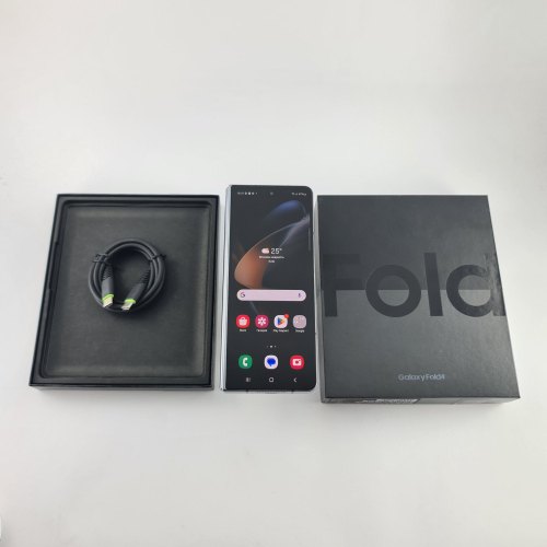 Смартфон Samsung Galaxy Fold 4 (F936B) 256Gb Phantom Black (SM-F936BZKBSEK) USED **