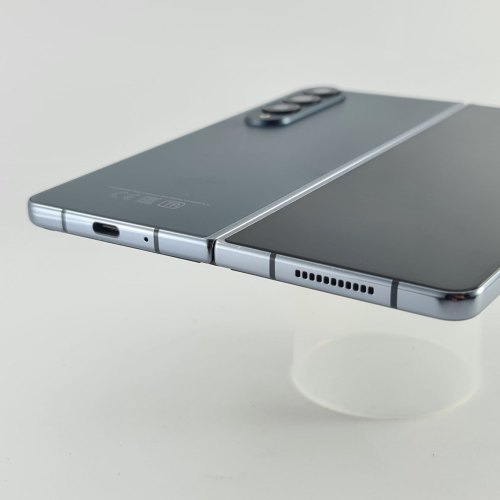 Смартфон Samsung Galaxy Fold 4 (F936B) 256Gb Phantom Black (SM-F936BZKBSEK) USED **