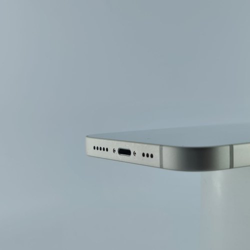 Смартфон iPhone 13 128GB Starlight, Model A2633 USED **