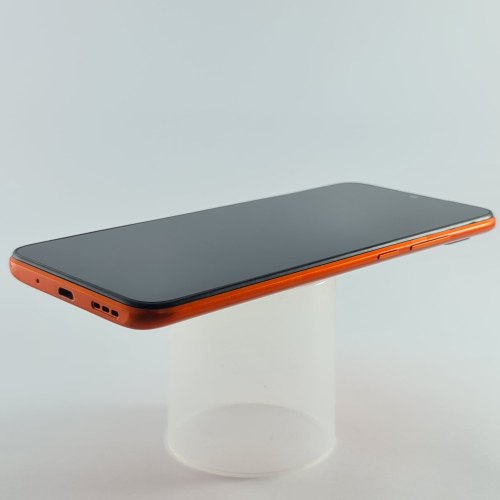 Смартфон Xiaomi Redmi 9C 2/32Gb Sunrise Orange USED **