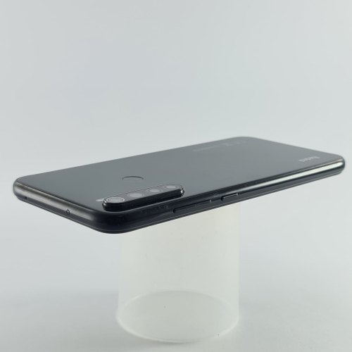 Смартфон Xiaomi Redmi Note 8 4/64Gb Black USED **