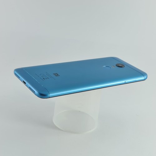 Смартфон Xiaomi Redmi 5 Plus 32 GB Blue USED **